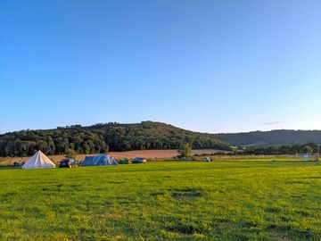 Campsite in the evening (added by visitor 14 aug 2021)