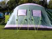 Spacious tent pitches (added by simonwilliamsbridgeleisurec 16 Jun 2014)