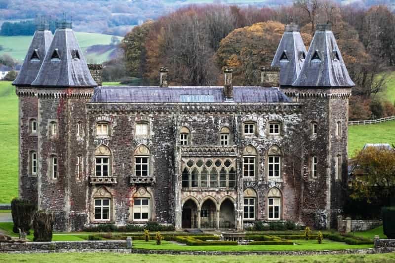 Newton House is part of the Dinefwr Estate (Julianuc on Pixabay)