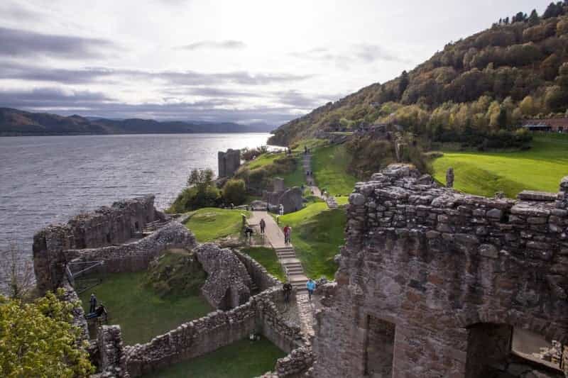 Have an unforgettable family day out at Urquhart Castle (Robin Canfield on Unsplash)