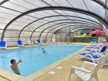 Indoor and heated pool (added by manager 18 jan 2018)