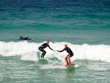 Surf lessons (added by manager 19 jan 2017)
