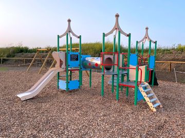 Play park (added by manager 17 jun 2022)