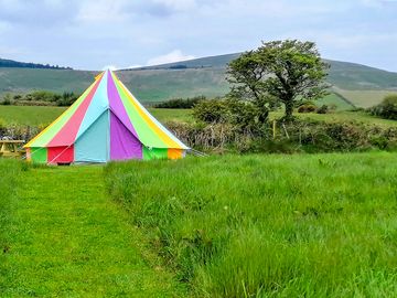 Colourful bell tent, all pitches are large (added by manager 21 sep 2022)