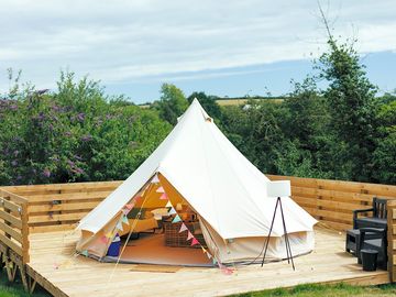 Bell tent on a wooden deck (added by manager 12 nov 2020)