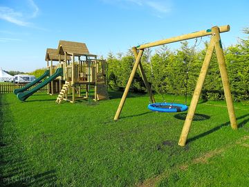Play area (added by manager 03 jun 2016)