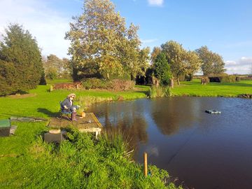 Fishing (added by visitor 29 oct 2017)