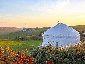 Yurt at sunset (added by manager 03 jul 2023)