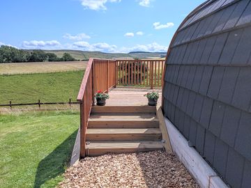 Wood chips path and steps up to the pod (added by manager 29 may 2022)