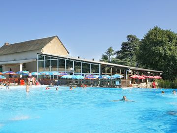 Large swimming pool (added by manager 28 jun 2016)