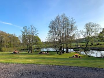 Lakes, pic nic area, and dog exercise area (added by manager 26 may 2019)