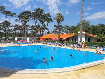 Swimming pool (added by manager 10 oct 2019)