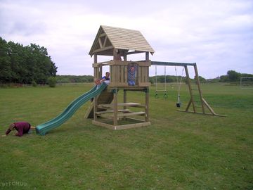 Play area (added by manager 08 aug 2009)