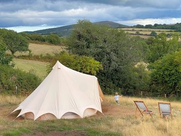 Bell tent (added by manager 19 may 2023)
