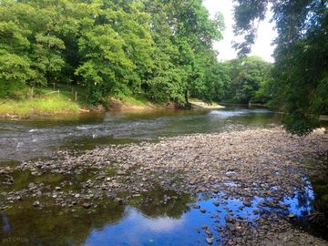 Part of the river (added by manager 15 jul 2015)