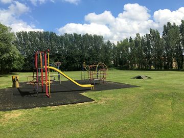 The playground (added by manager 14 jul 2016)
