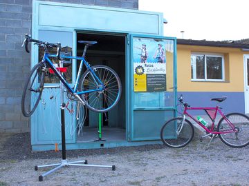 Bicycle repair hut (added by manager 07 feb 2016)