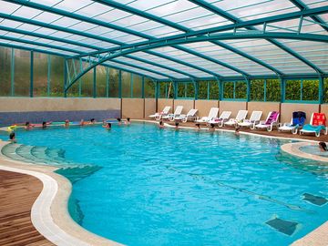 Covered and heated swimming pool (added by manager 22 jan 2015)