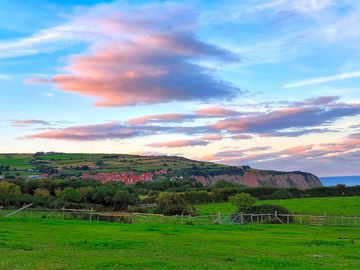 Sunset over robin hood's bay (added by manager 11 sep 2021)