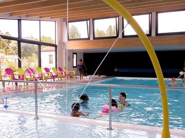 Indoor swimming pool and paddling pool (added by manager 20 mar 2017)