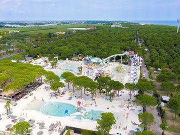 Aqua park laguna (added by manager 29 jan 2021)