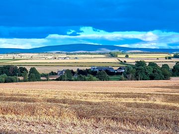 View to the lammermuir hills (added by manager 23 aug 2023)