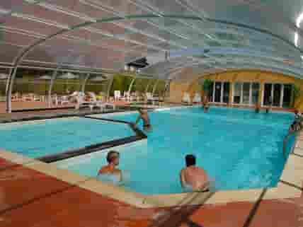 Heated swimming pool (added by manager 05 Jan 2016)