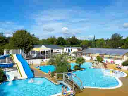 The aqua park with paddling pool, water slides, swimming pool and a covered swimming pool (added by manager 09 May 2014)