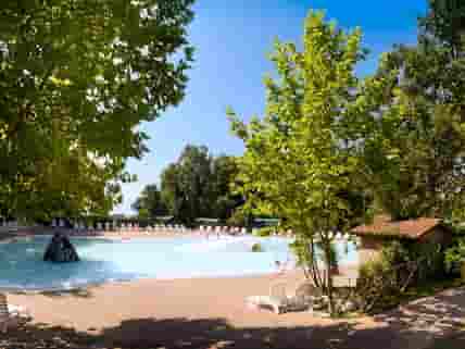 The lagoon, perfect to relax with your toddlers (added by manager 02 Oct 2015)