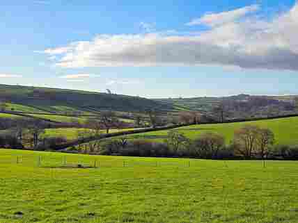 Level pitches with fantastic coutryside views