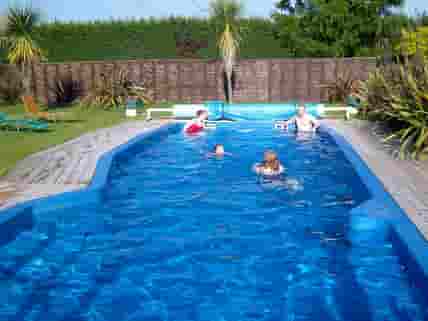Heated outdoor pool (added by manager 02 Sep 2014)