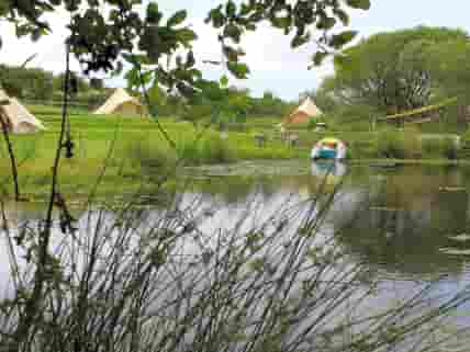 Pond side glamping (added by manager 29 Jul 2017)
