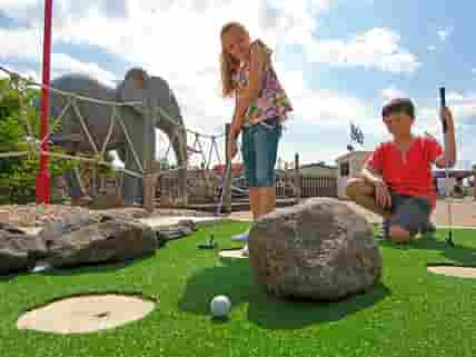 Crazy golf (added by manager 15 Jan 2014)
