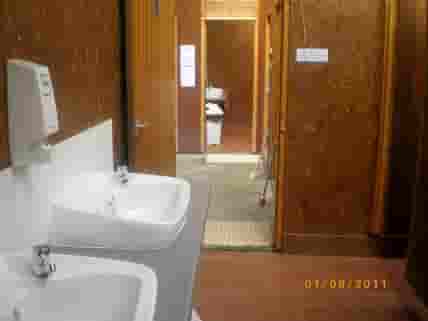 Shower/Toilet Block (added by manager 14 Apr 2015)