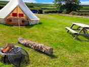 Buttercup bell tent (added by manager 20 Feb 2023)