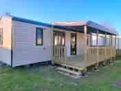 Exterior 3 bed Mobil-home (added by manager 27 Jun 2023)