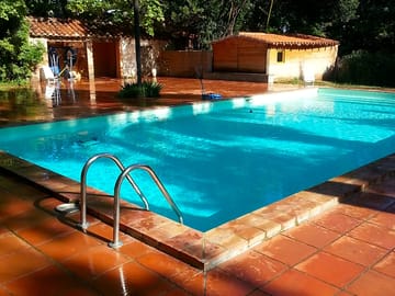 Swimming pool (added by manager 04 Apr 2016)