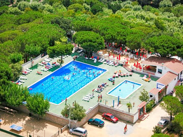 Aerial view of the swimming pools (added by manager 17 Aug 2022)