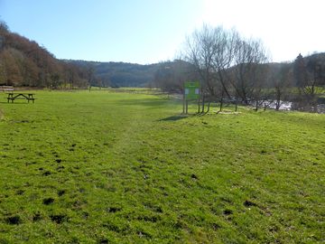 On the banks of the River Wye (added by visitor 05 May 2016)