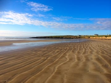 Claggan Island beach, a five-minute walk from the pods (added by manager 11 Apr 2015)
