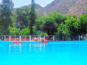 Large outdoor pool (added by manager 15 Jul 2017)