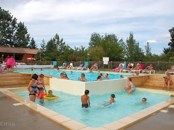 Enjoy the heated swimming pool (added by manager 06 Nov 2015)