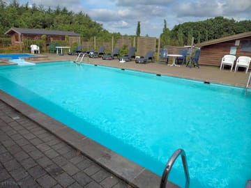 Large outdoor pool (added by manager 28 Jun 2017)