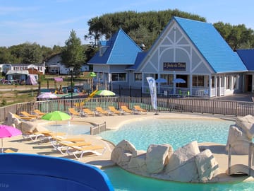 The swimming pool is open in July and August (added by manager 01 Oct 2014)