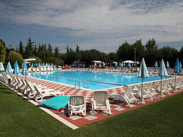Enjoy the two swimming pools at the site (added by manager 22 Dec 2015)