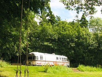 Airstream with garden swing (added by manager 22 May 2018)