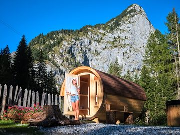 Barrel Glamping Experience
