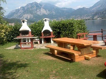Barbecue area with view over the lake and comfortable picnic tables (added by manager 05 May 2015)