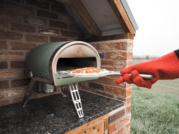 Exclusive use of the pizza oven