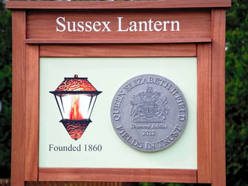 By staying here you're supporting Sussex Lantern, a charity organisation helping blind (added by manager 04 Oct 2014)